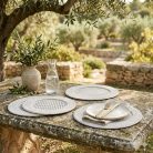 Plato de sitio Ratan blanco 4